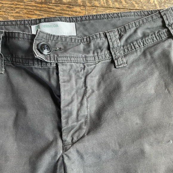 GAP Bermuda sorts - Picture 3 of 5